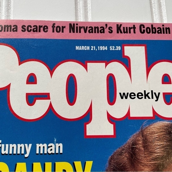 PEOPLE Magazine, March 21, 1994, DEATH OF JOHN CANDY, KURT COBAIN, FRANK SINATRA - Picture 3 of 5